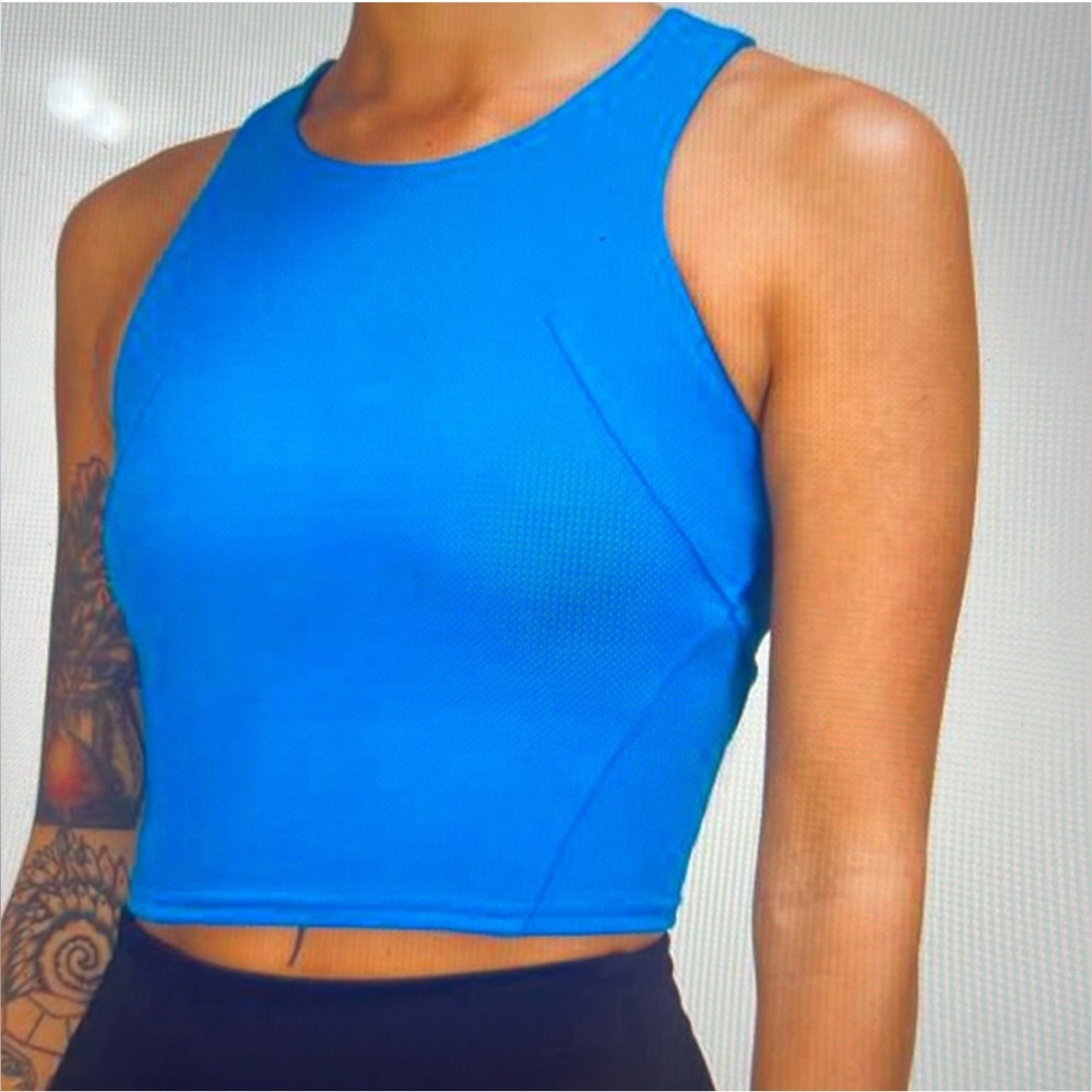 🌼. Lululemon Invigorate Training Tank Top
Poolside blue size 6